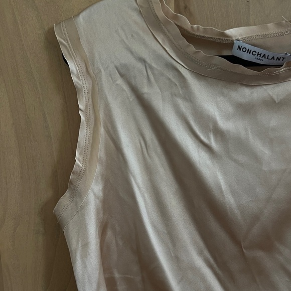 NONchalant Mel Crop Top in Sand - Picture 5 of 6